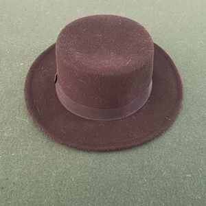 Women’s Bolero-Style Hat